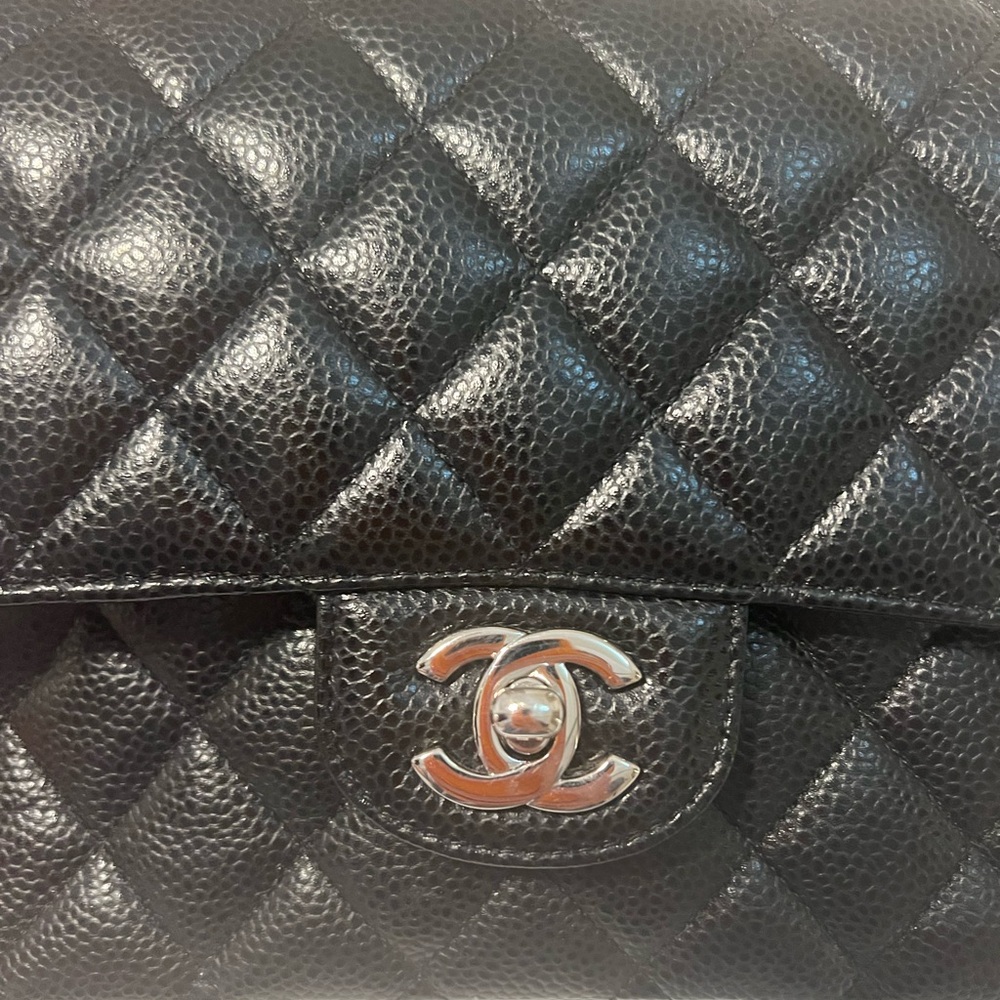 Chanel Medium Classic Flap with Silver Hardware- Used - Picture 4 of 13
